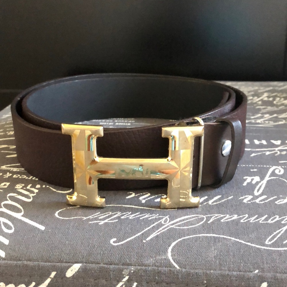 Dark brown belt